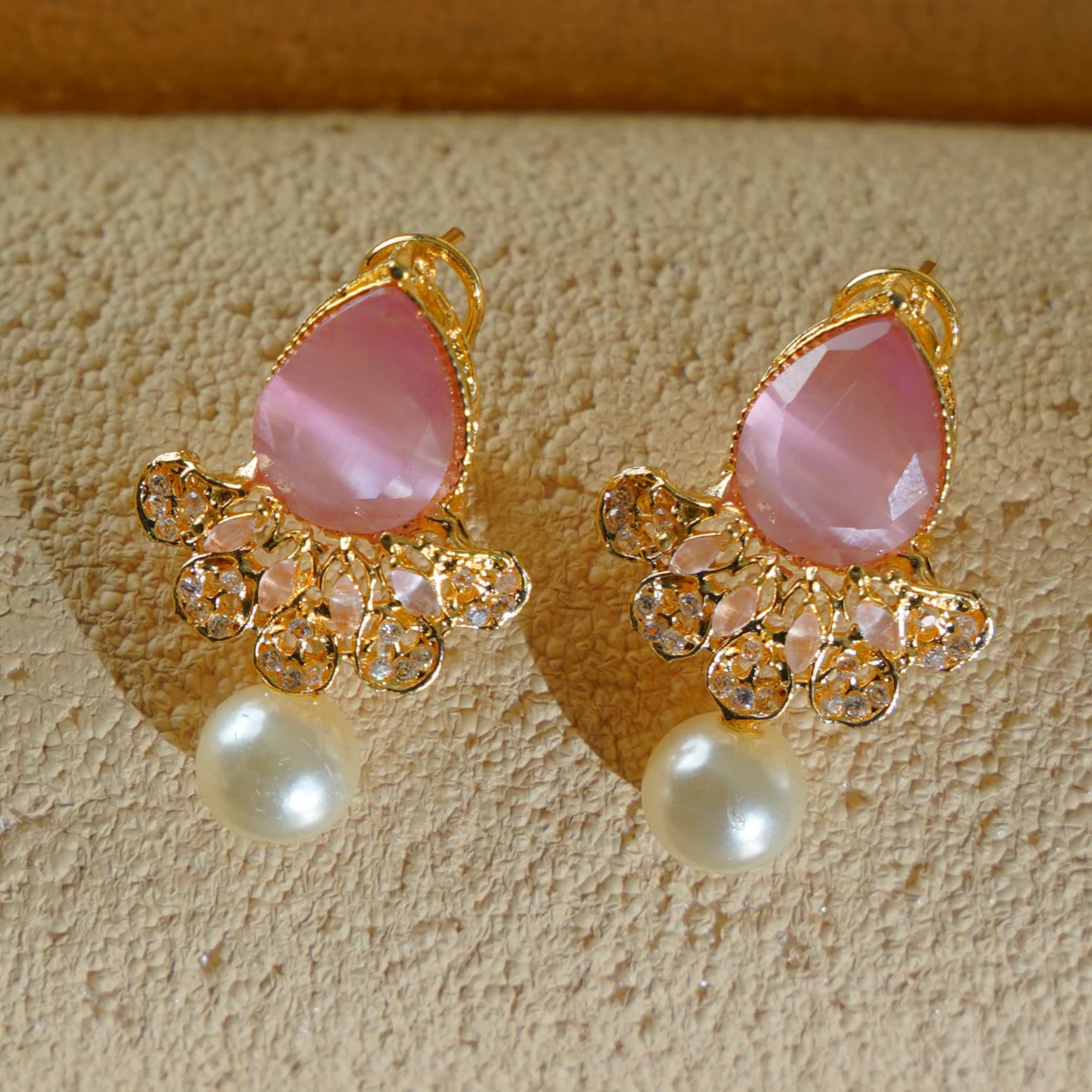 zanvik-blush-royale-zirconia-earrings-ring-and-pendant-set